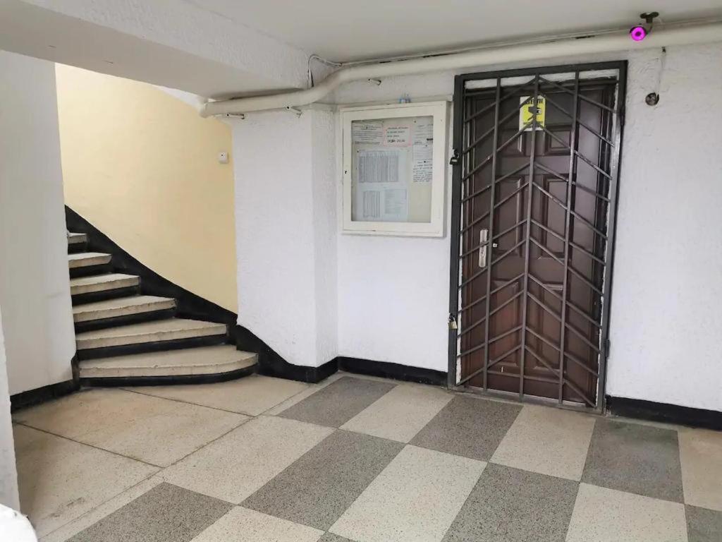 Luxury Piata Universitate Old Town Apartman Bukarest Kültér fotó